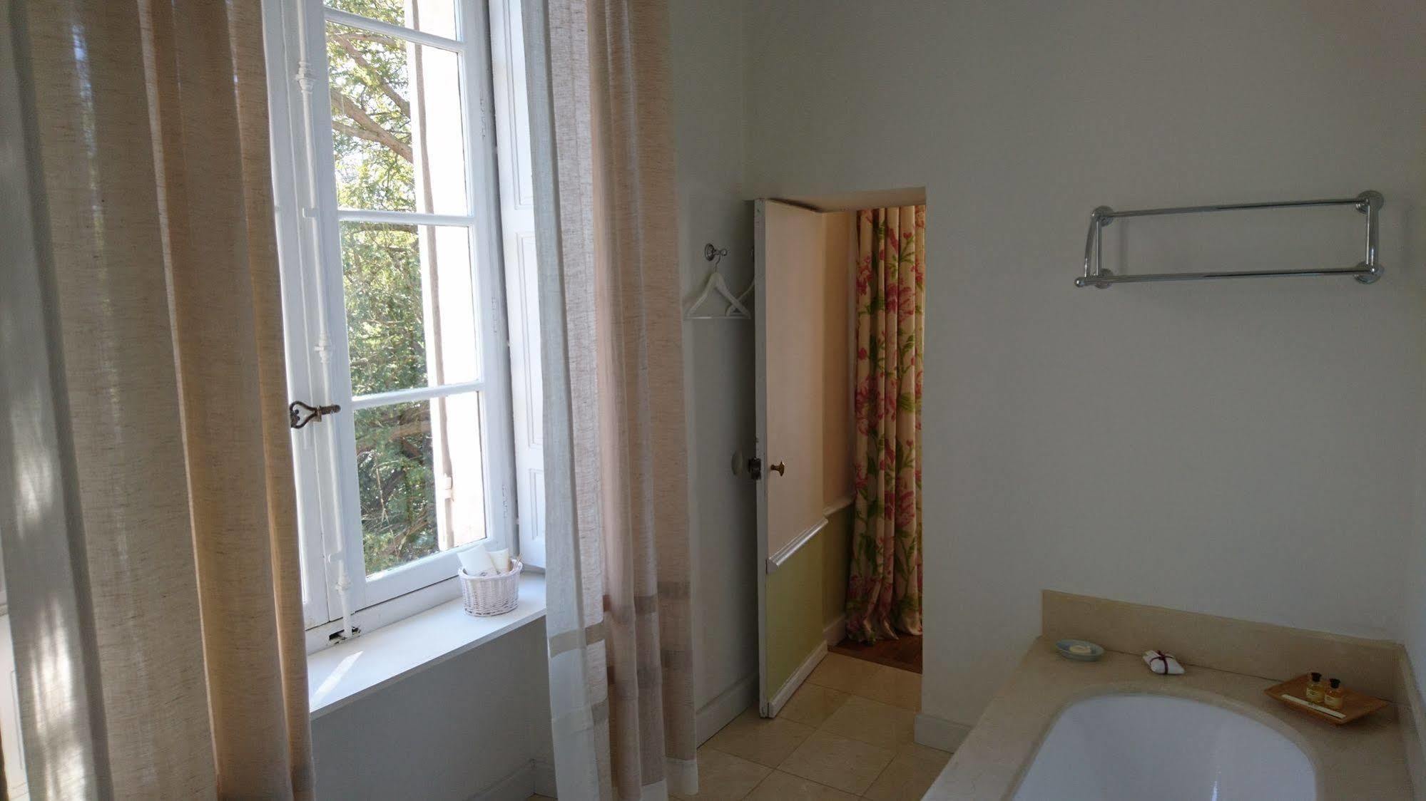 Chateau Martinay Hotel Carpentras Buitenkant foto