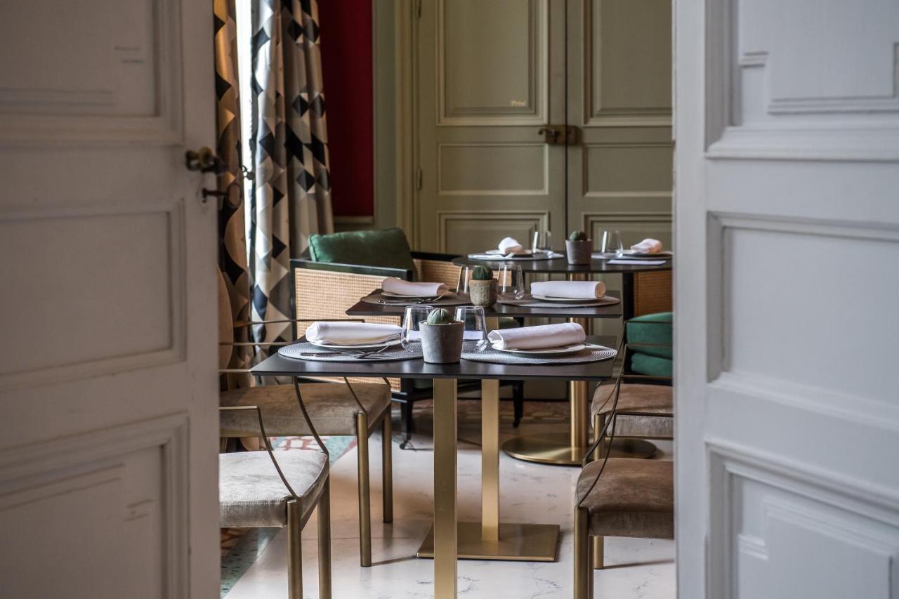 Chateau Martinay Hotel Carpentras Buitenkant foto